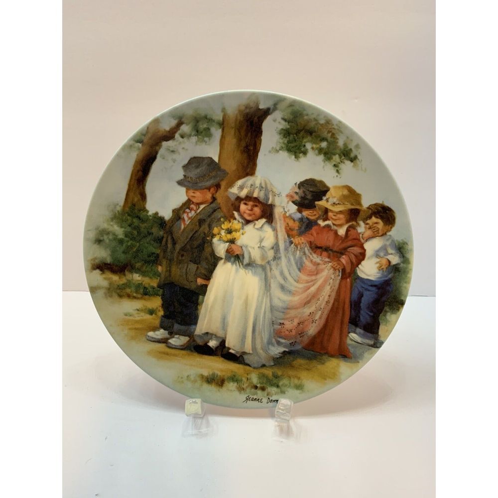 Knowles 1983 "HERE COMES THE BRIDE "4th of 4 From Friends I Remember Series wCoA